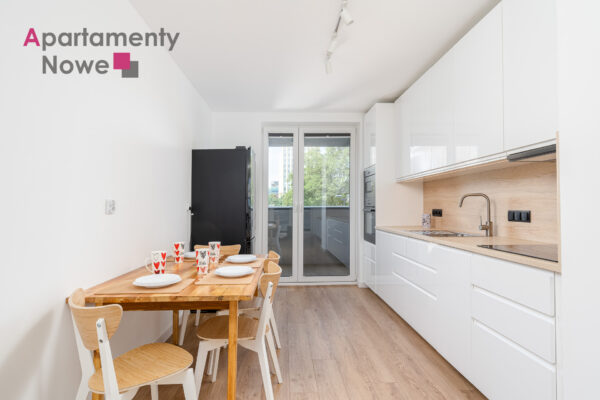 Spacious two-bedroom apartment 60 sqm in a new investment at Przybyszewskiego St