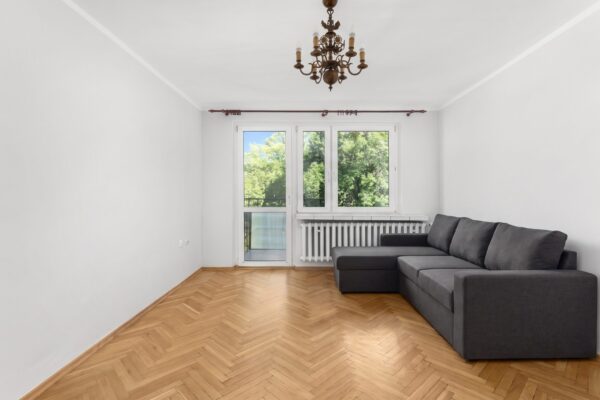 A functional 38 m² two-room apartment with beautiful views of Old Podgórze at 10 Andrzeja Potebni 10St next to Rynek Podgórski